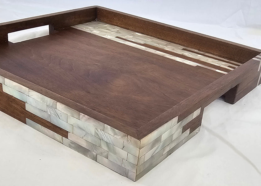 Pearl Line Tray