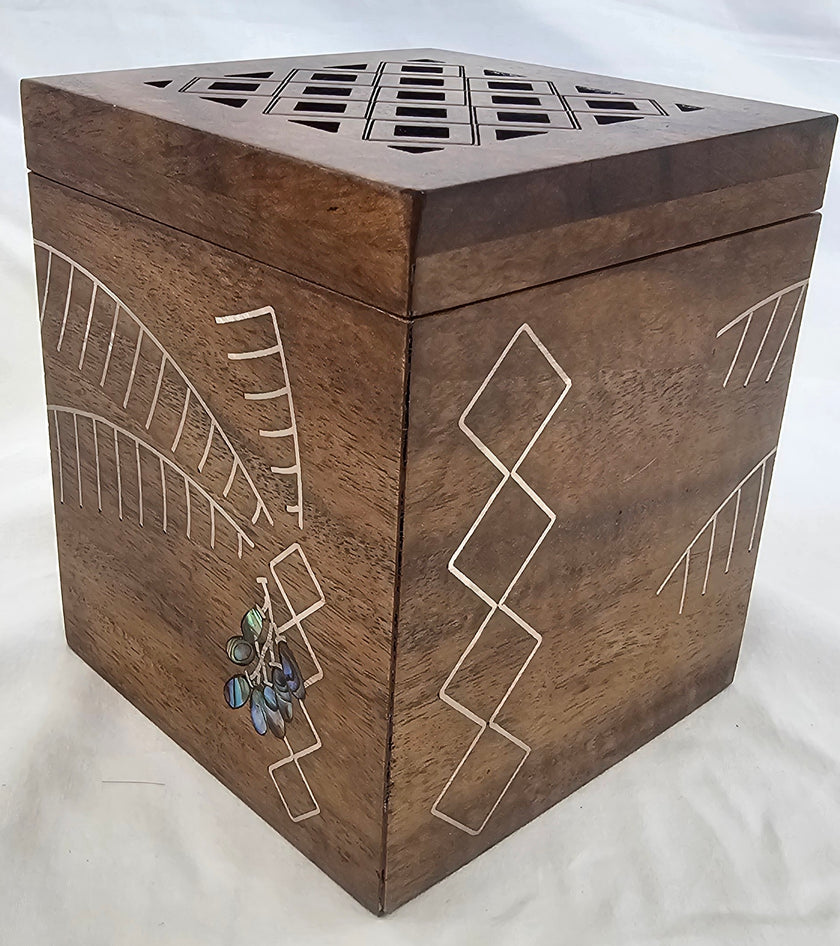 Palm Leaf Mukhbar