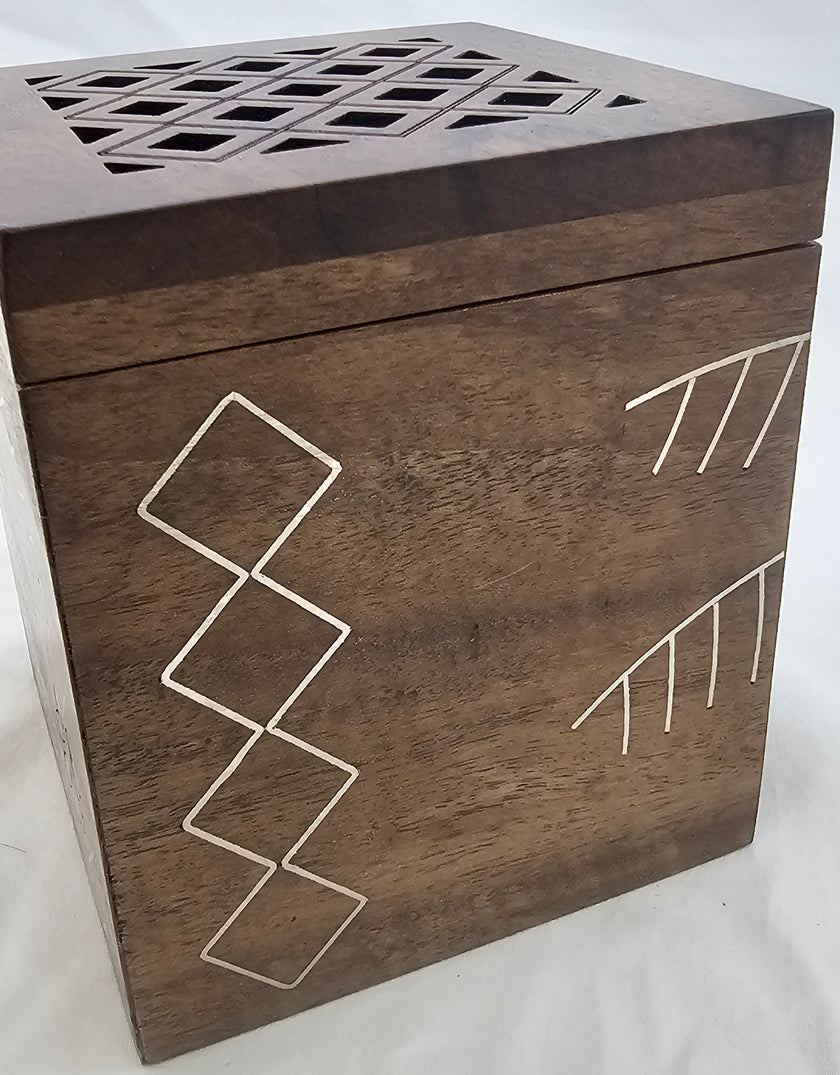Palm Leaf Mukhbar