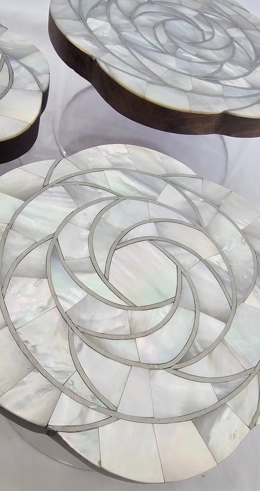 Rose Pearl Round Box