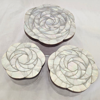 Rose Pearl Round Box