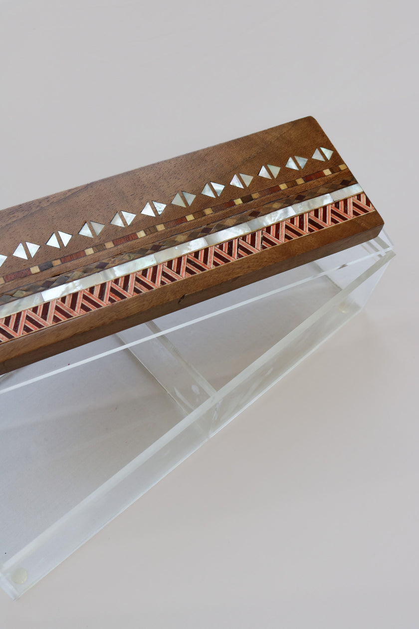 Wood on Plexi Assortment Boxes
