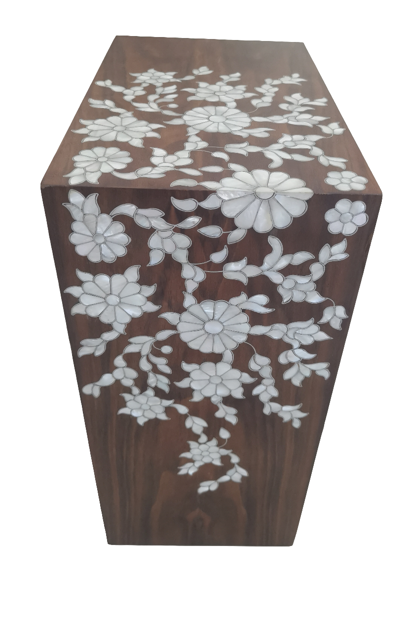 Empress Sofa Table