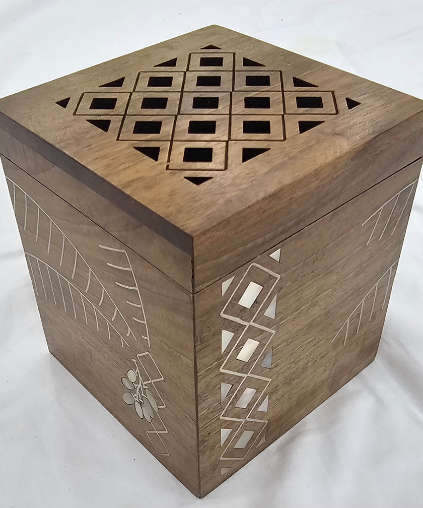 Palm Leaf Mukhbar