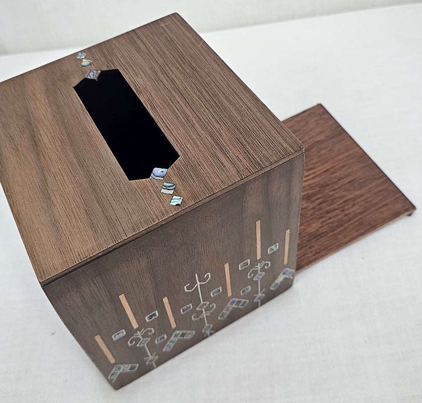 Naqsh Tissue Box