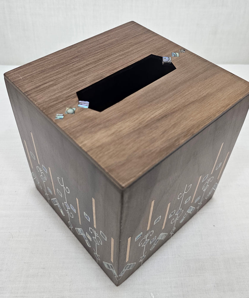 Naqsh Tissue Box