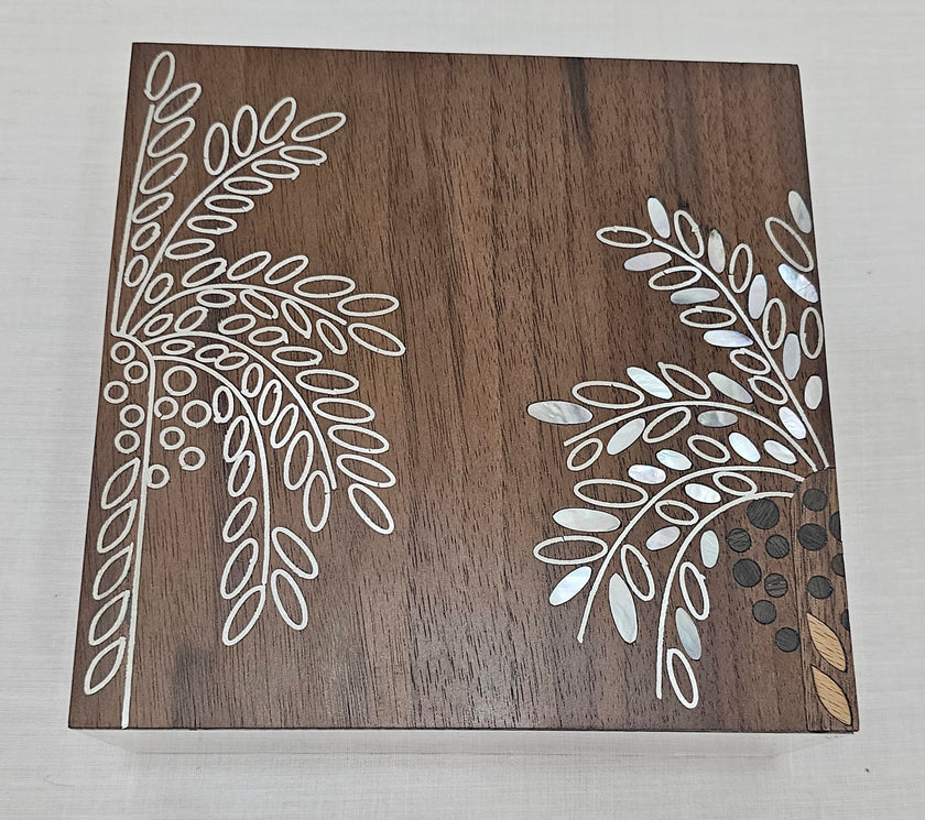 Palm Tree Box 2